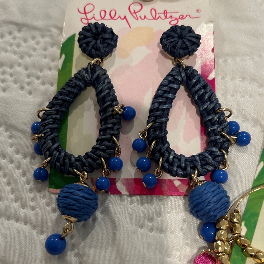 New Lilly Pulitzer lot of earrings and bracelet. - Picture 5 of 5